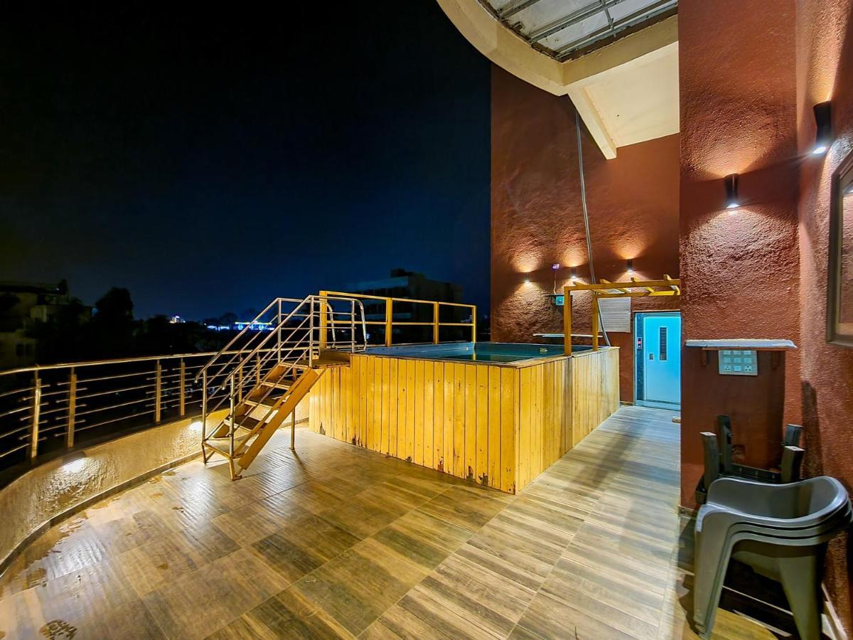 Pooja Villa Suites-Rooms And Pool, Igatpuri Exterior photo